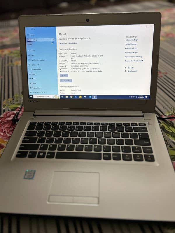 lenovo Intel Core i5 7th gen 0