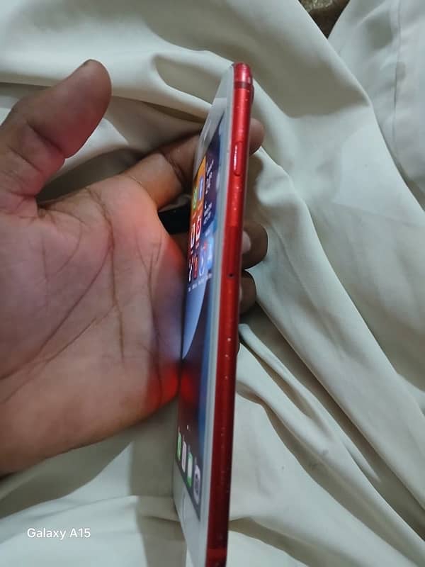 IPHONE 7 PLUS 128 GB RED COLOUR 3