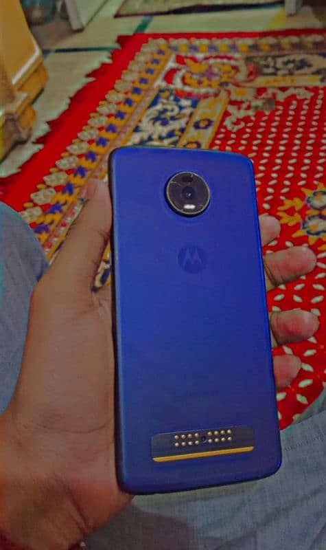 *moto Z4 0