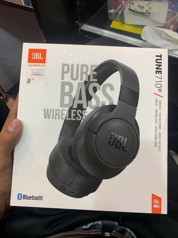 JBL tune 710bt 0