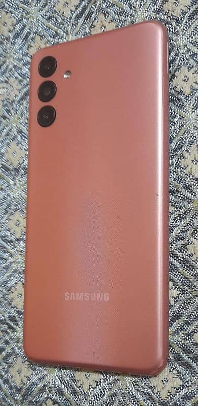 Samsung Galaxy A04s 1