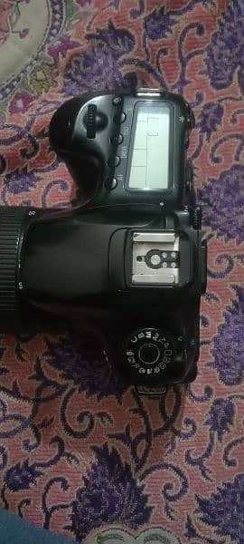 Canon EDS 60d with 18_55mm 2