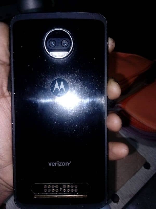 moto Z 24 0