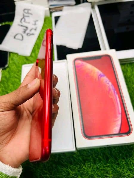 iPhone 8 plus 256 GB memory 0319/3612/581 2