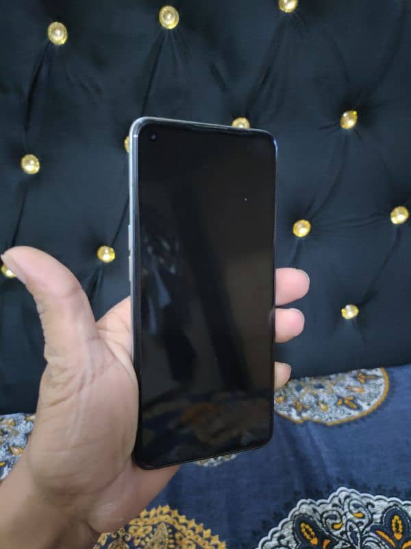 OPPO Reno 6. . . 8+4/128 10