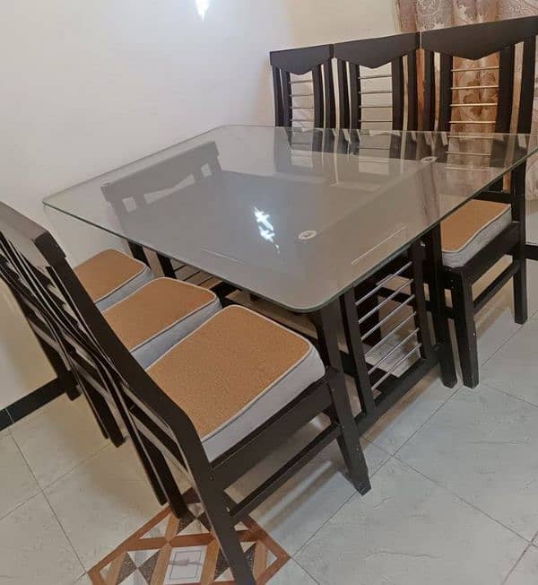 Stunning  Dinning Table + Comfy Cushion Chairs with 10 years Warranty 6