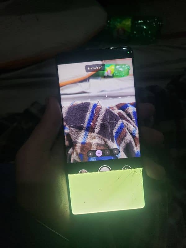 Google pixel 7pro display and back broken 4