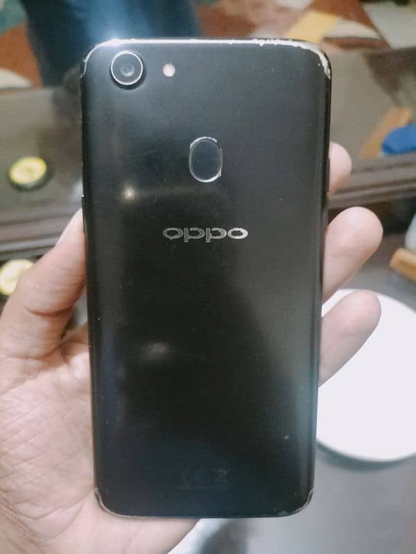 Oppo F5 4/32 GB 2