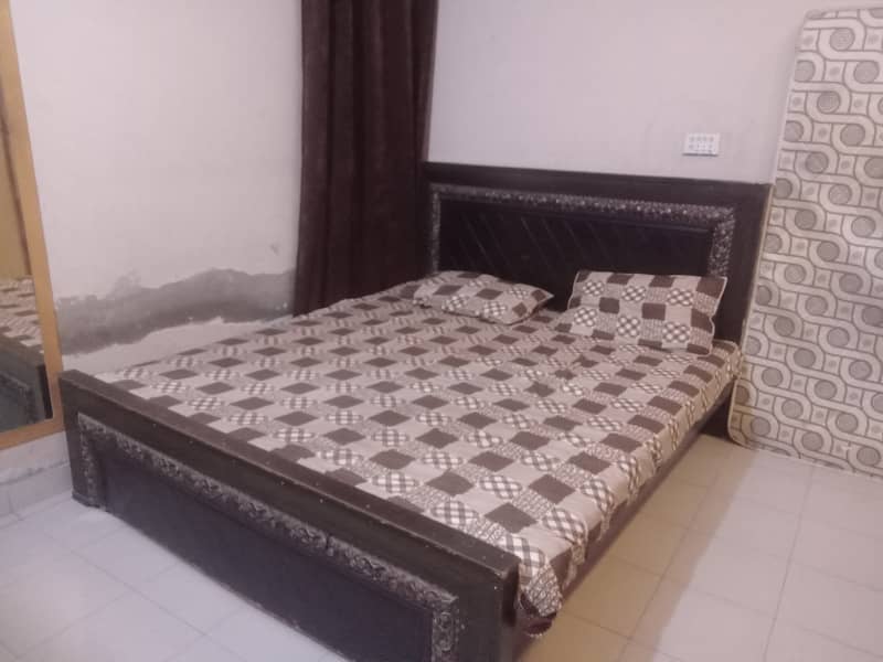 Full furnished separate 1 bed room ideal for bachelor in model Town ext in rent 0