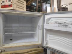 Dawlance fridge for sale