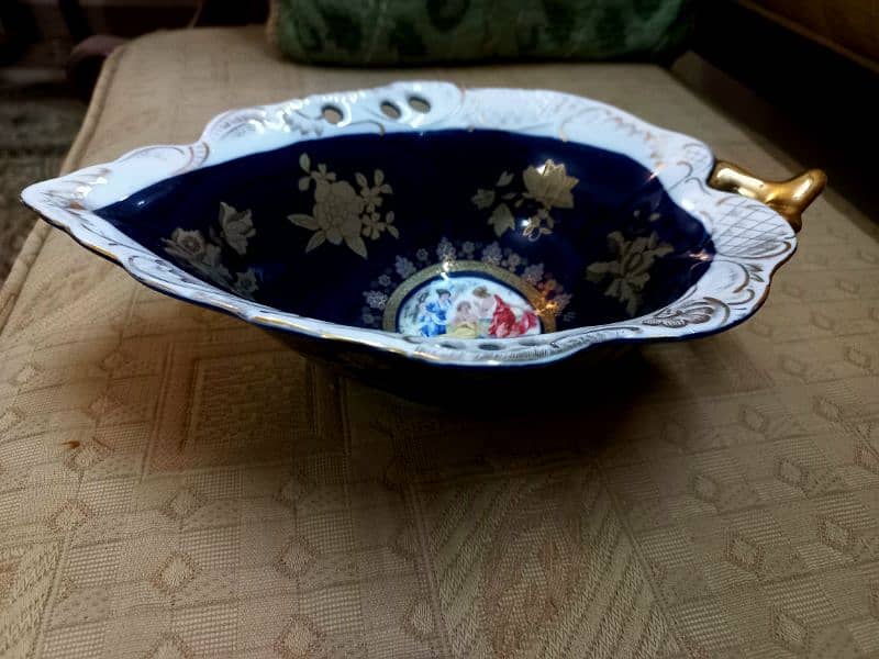 Imported Porcelain Decorative bowl GENUINE COBALT MADONNA 0