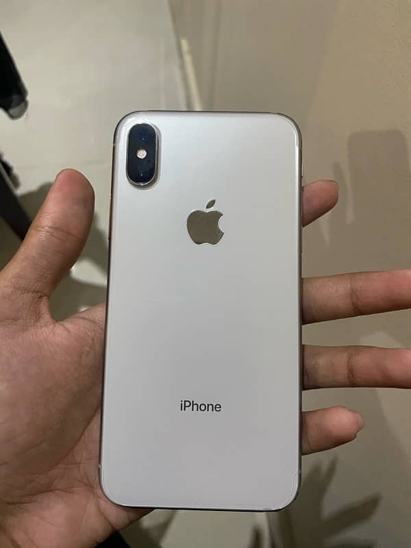 iPhone x officially pta approved 10/9.5condition scratchless condition 5