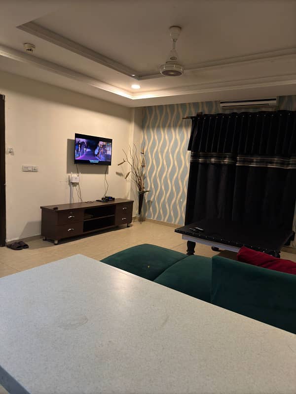 Per day height 1 fully furnished one bedroom apartment for rent in b block height 1 bahria town Rawalpindi 9