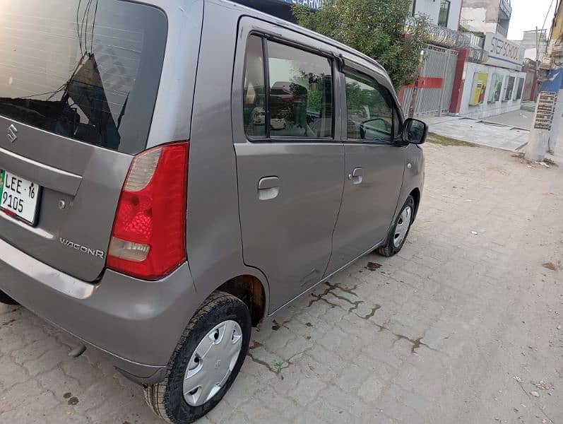 Suzuki Wagon R 2016 10