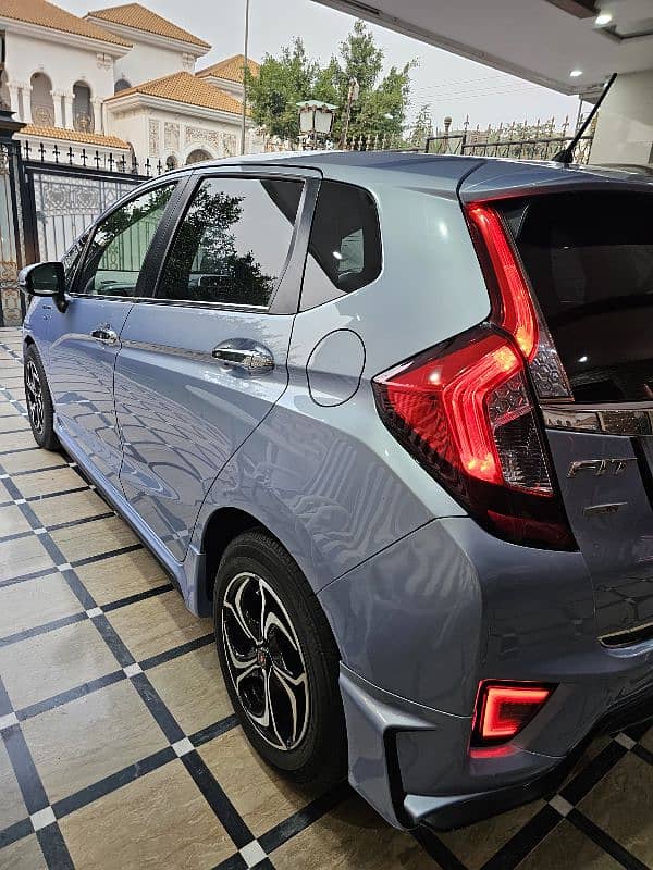 Honda Fit 2016 5