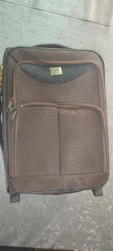 traveling bag new condition 3