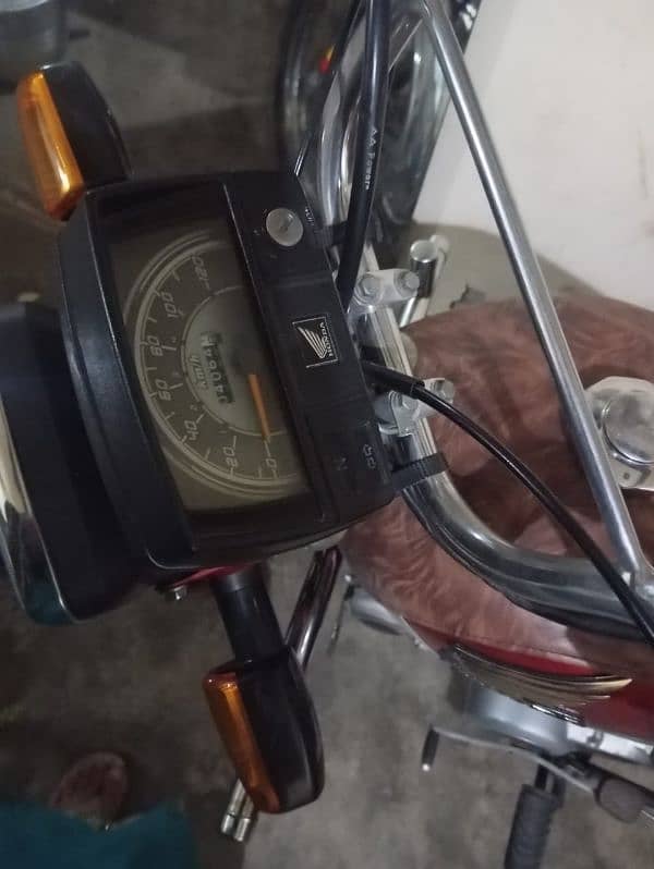 Honda Cd 70 Home used New 5