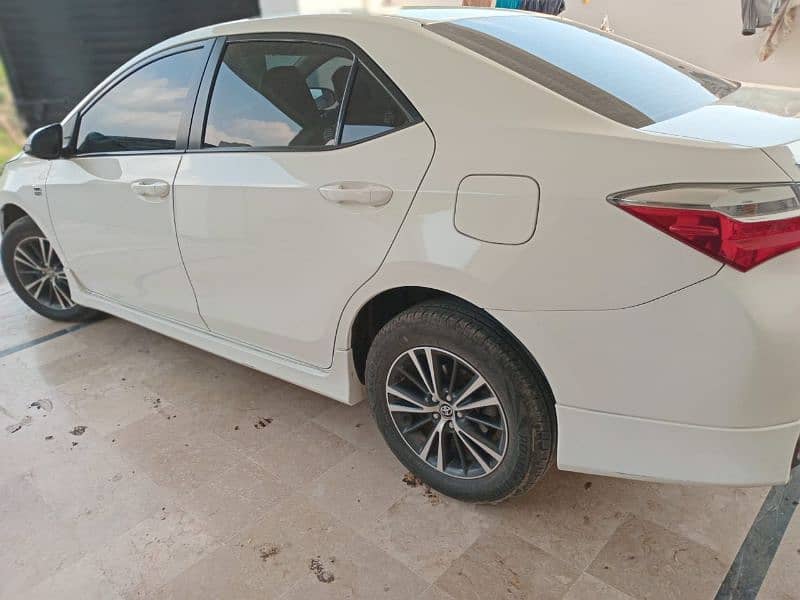 Toyota Corolla Altis 2021 8