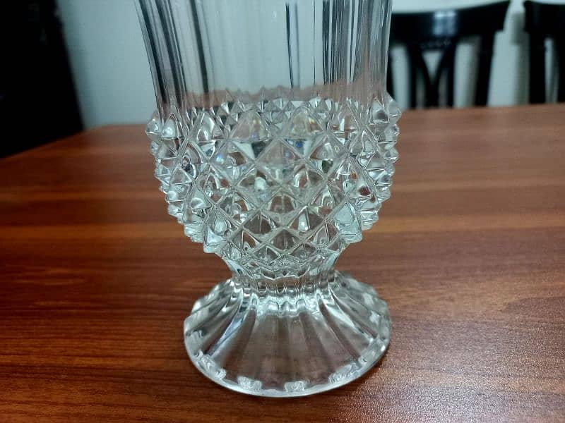 Imported and Very Beautiful  Diamond Cut Crystal Vase 2