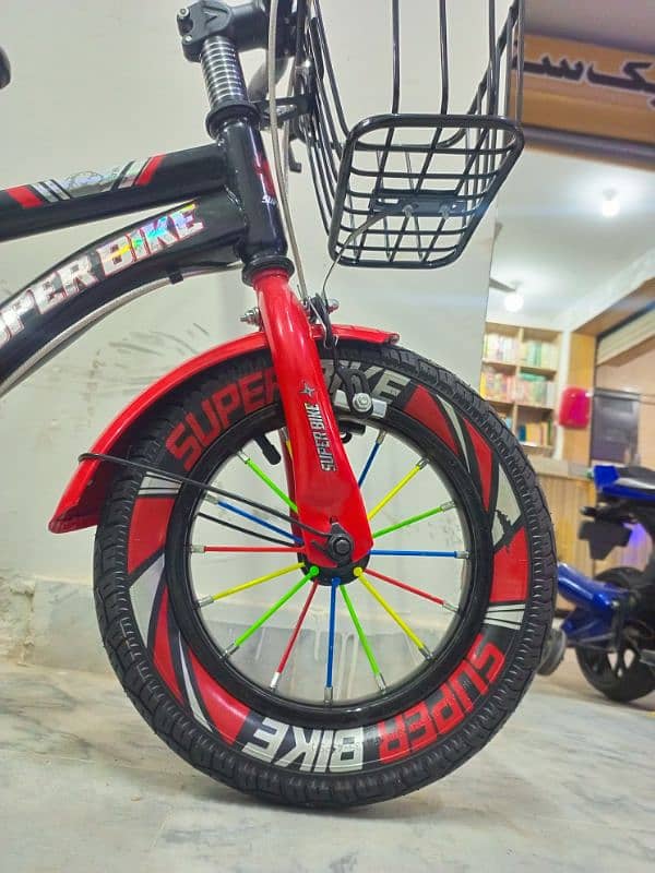 12" Super KIDS BIKE 6