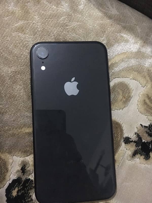 iphone xr 128 gb 10/10condition no sim work true tone face id active 0