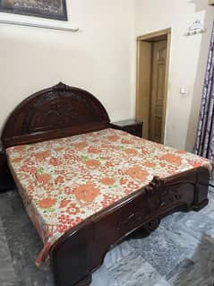 solid bed set with mattress