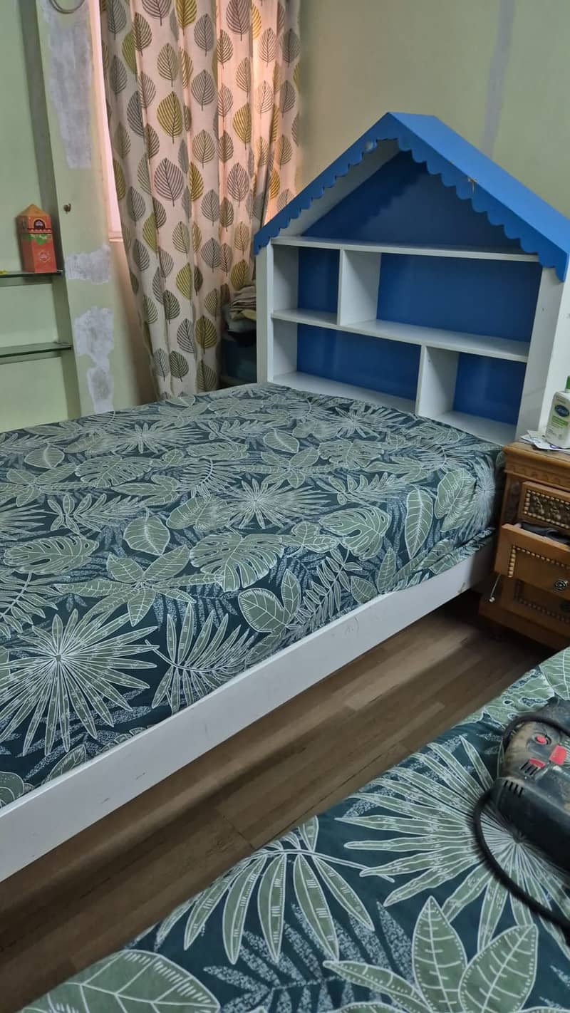 Single Bed 2