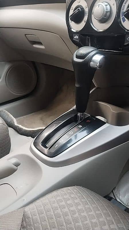 Honda City IVTEC 2019 4