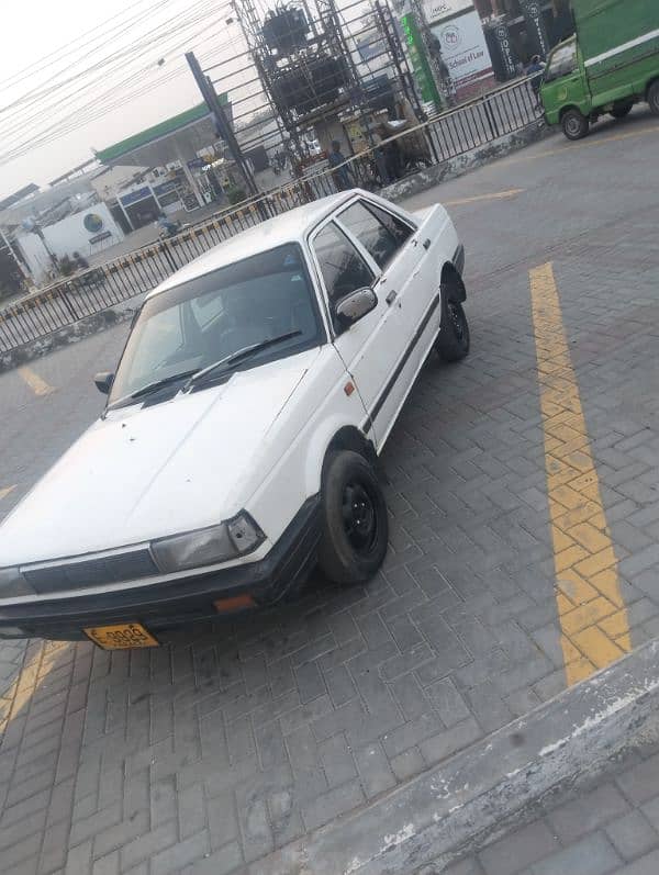 Nissan Sunny 1988 0