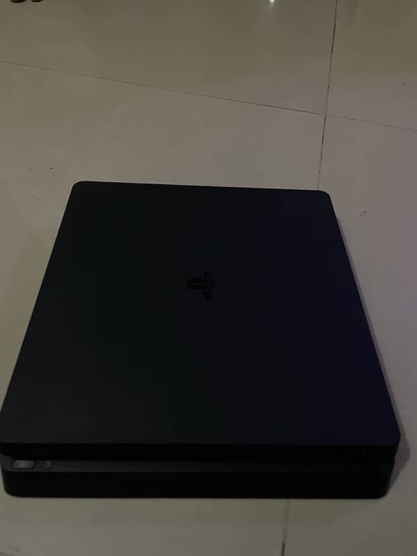 ps4 slim 0