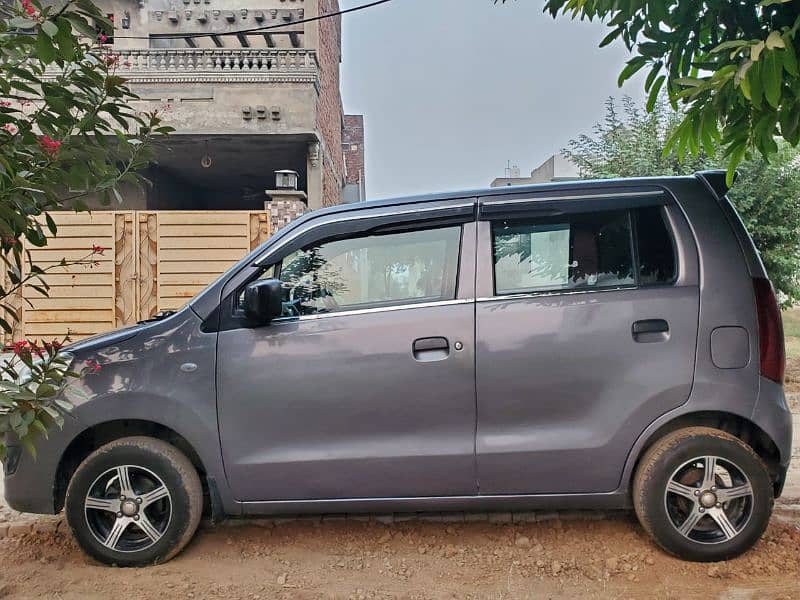 Suzuki Wagon R 2019 3