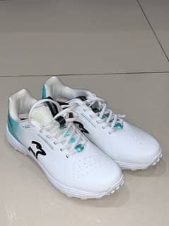 KOOKABURRA KC 3.0 rubber cricket shoes