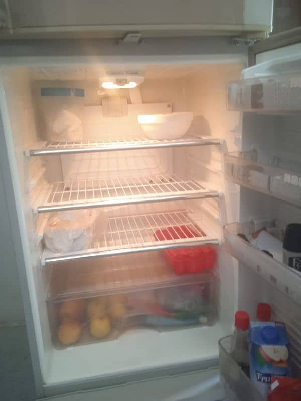 Dawlance Medium Fridge Good Condition 3