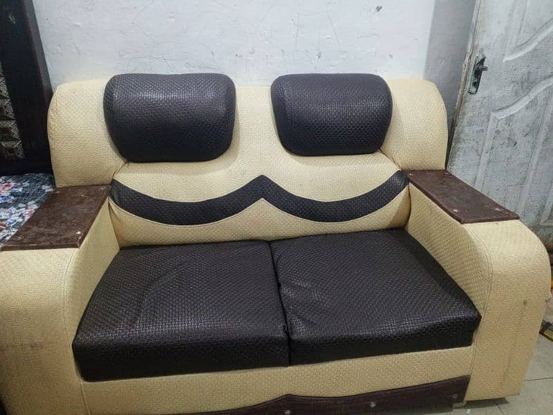 3 2 sofa for sale urgent need 0