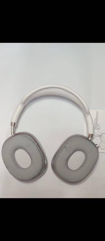 headphones 3