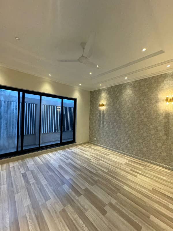 1 Kanal Like New Spanish Upper Portion Available For Rent in DHA Phase 4 Near Gold Crest Mall 4