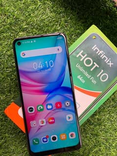 Infinix hot 10 for sale 4/64 with box