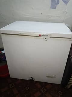 Dowlance deep freezer