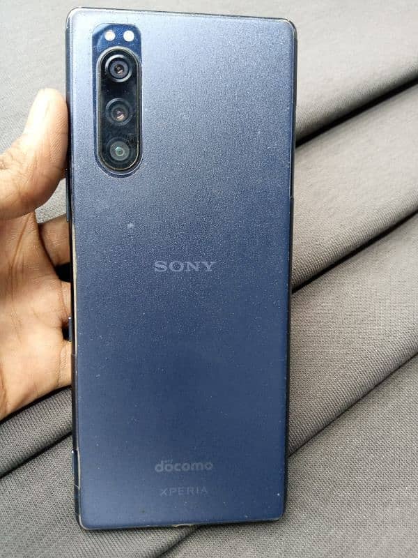 sony expria 5 PTA approved 2