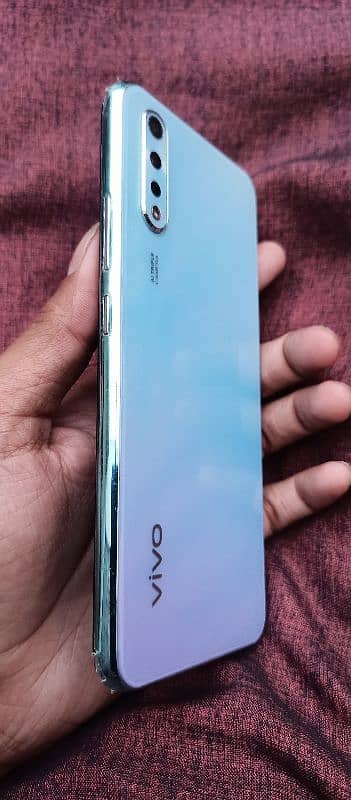 vivo s1 urgent sale 3