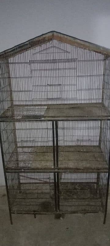 THERE FLOOR CAGE 1