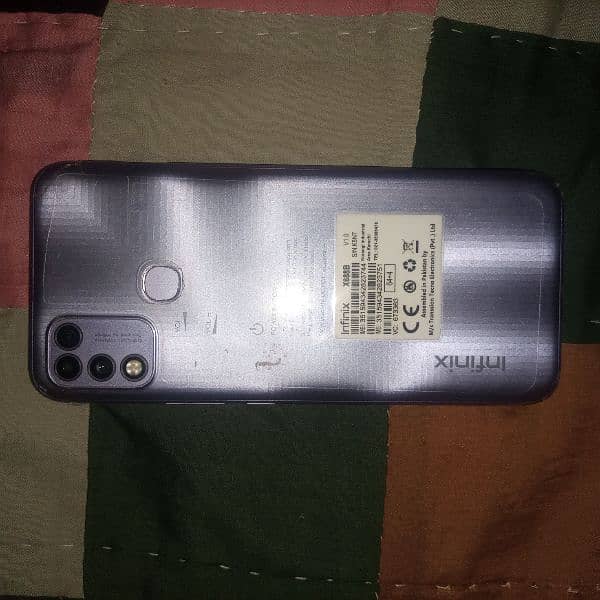 Infinix hot 10 play 10/10 condition 1