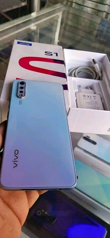 vivo s1 4GB ram 128 GB ROM 03414965419 1