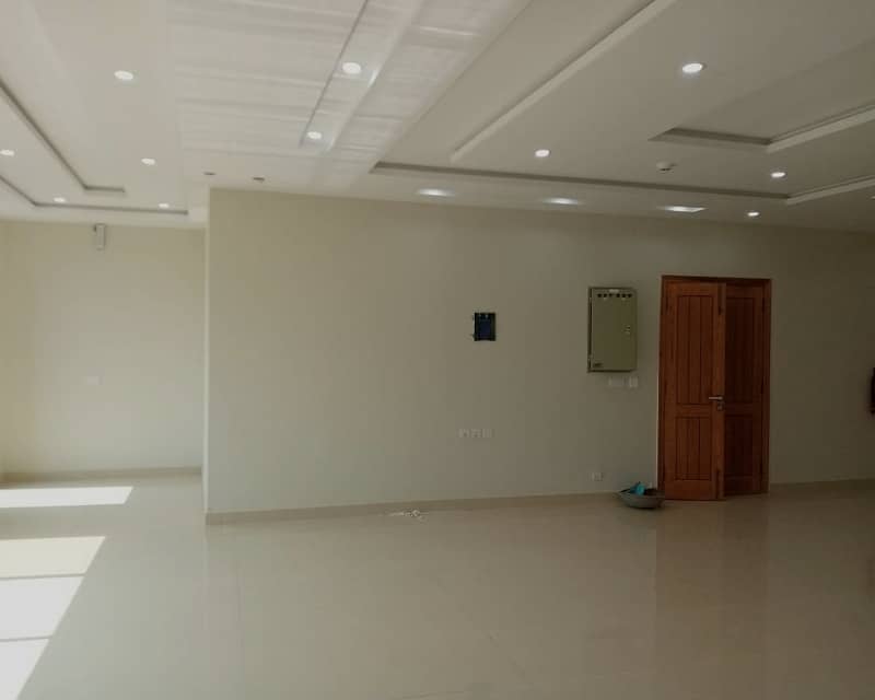 8 Marla Commercial Office for rent in DHA 7