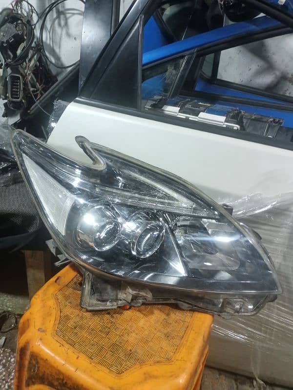 Prius And Aqua All Models Headlights Backlights And Parts Available 0