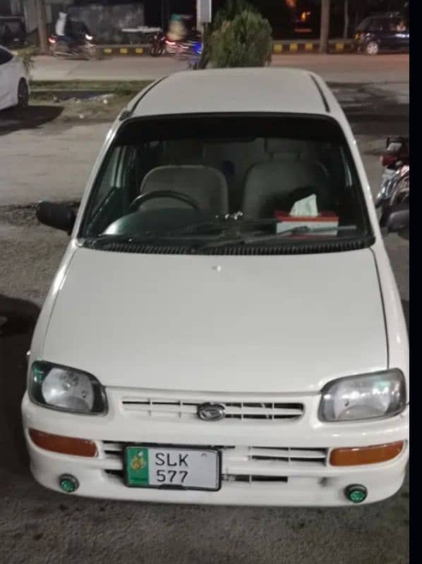 Daihatsu Cuore 2000 2