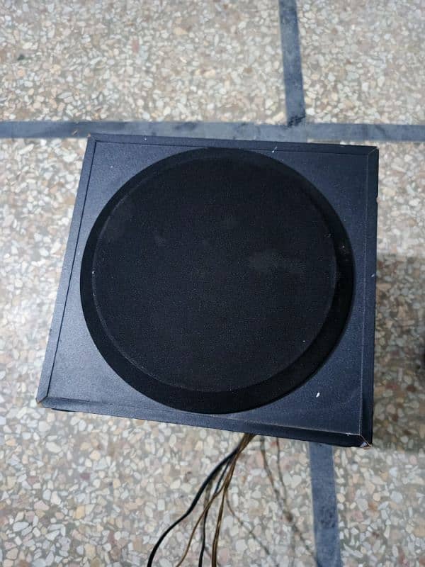 F&D Subwoofer 3