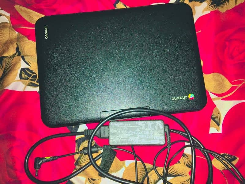 laptop crombook for sale. brand new ha 3