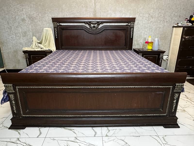 bed without matress 1