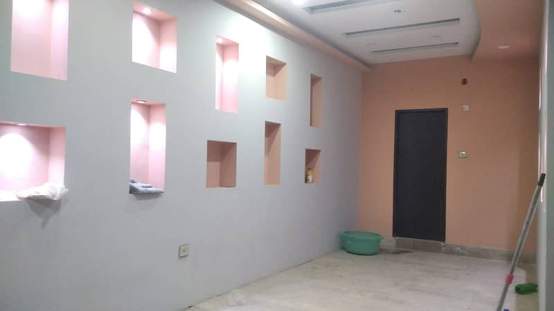 OFFICE AVAILABLE FOR RENT AT PRIME LOCATION OF FEDERAL B AREA 0